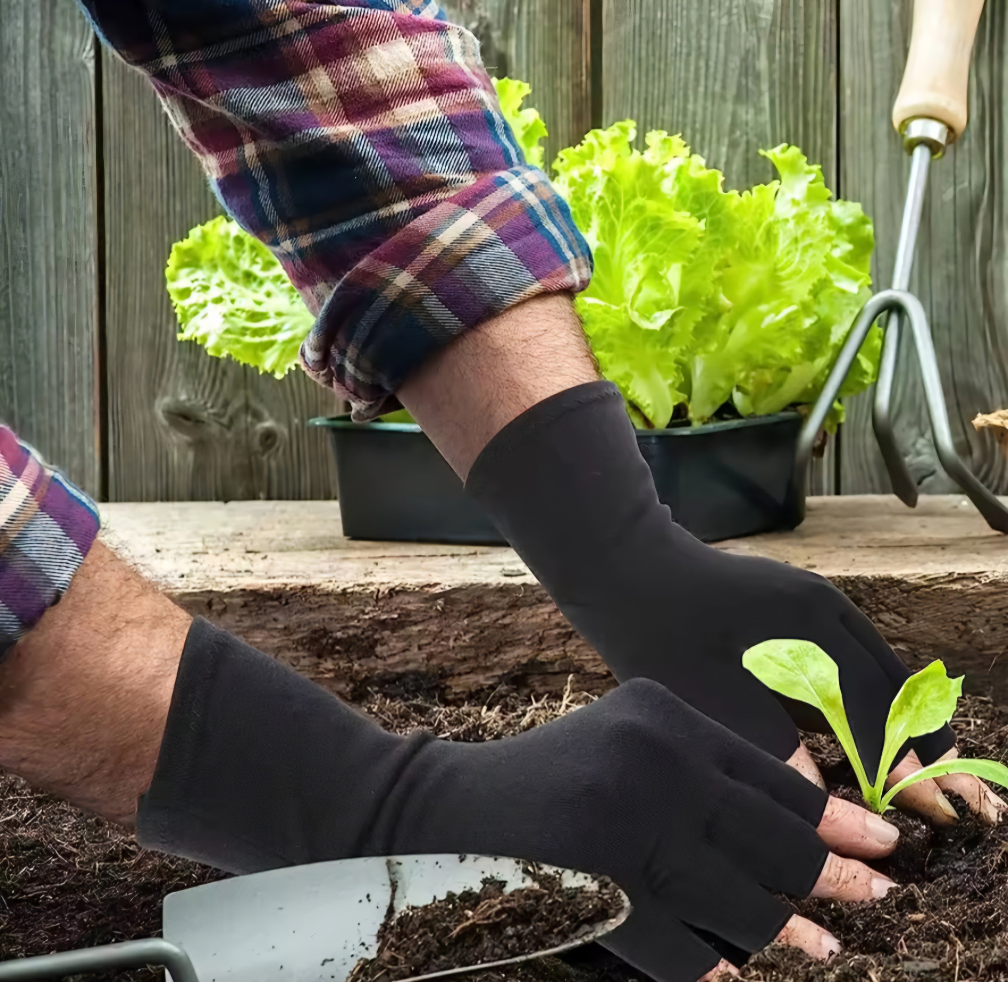 FlexGrip™ Compression Therapy Gloves